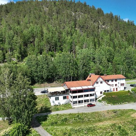 Kroderen Kro & Motel As Hamremoen Εξωτερικό φωτογραφία