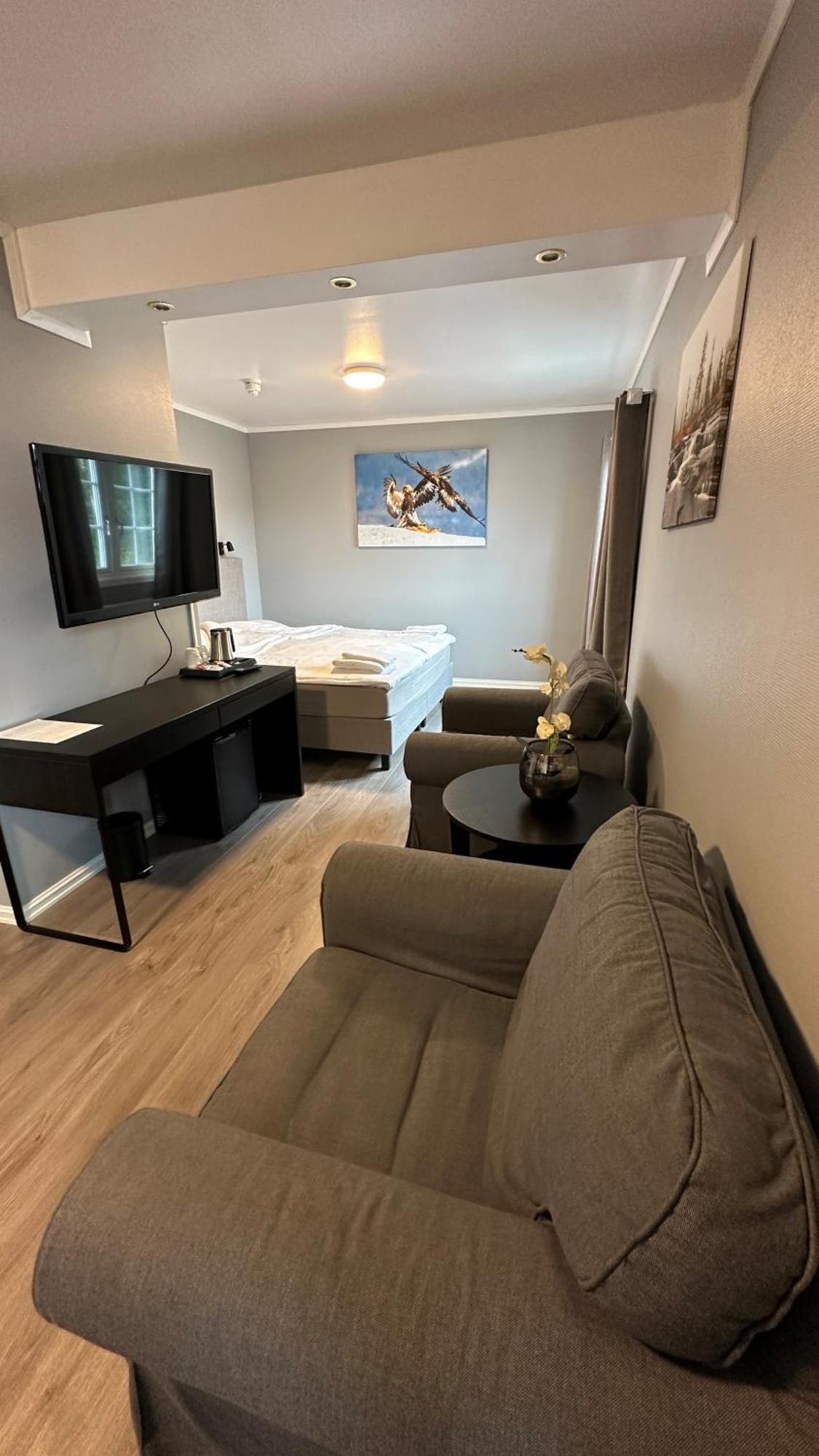 Kroderen Kro & Motel As Hamremoen Εξωτερικό φωτογραφία