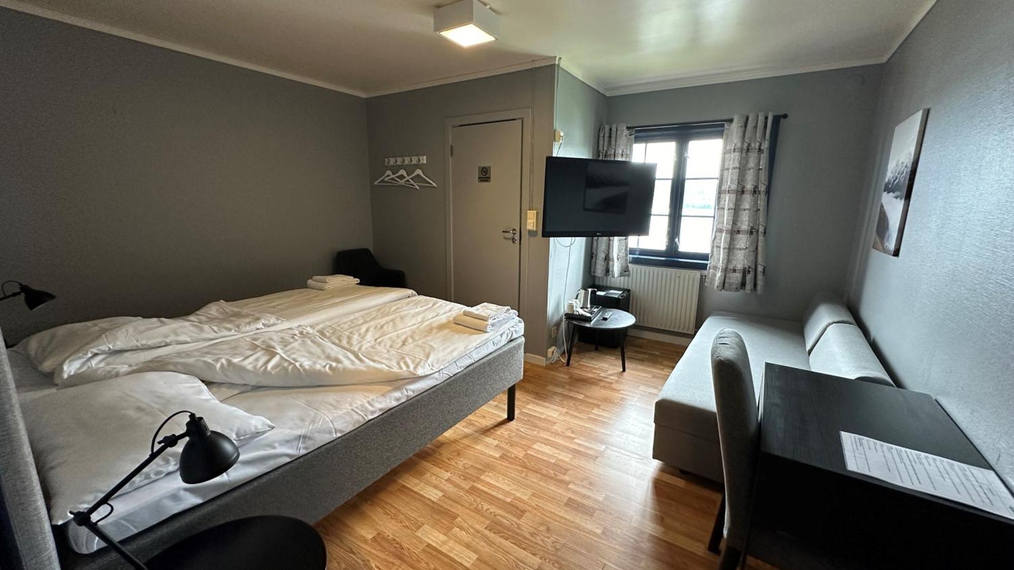 Kroderen Kro & Motel As Hamremoen Εξωτερικό φωτογραφία