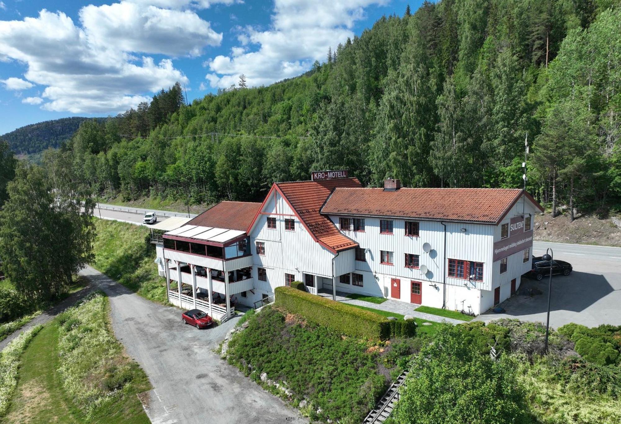 Kroderen Kro & Motel As Hamremoen Εξωτερικό φωτογραφία